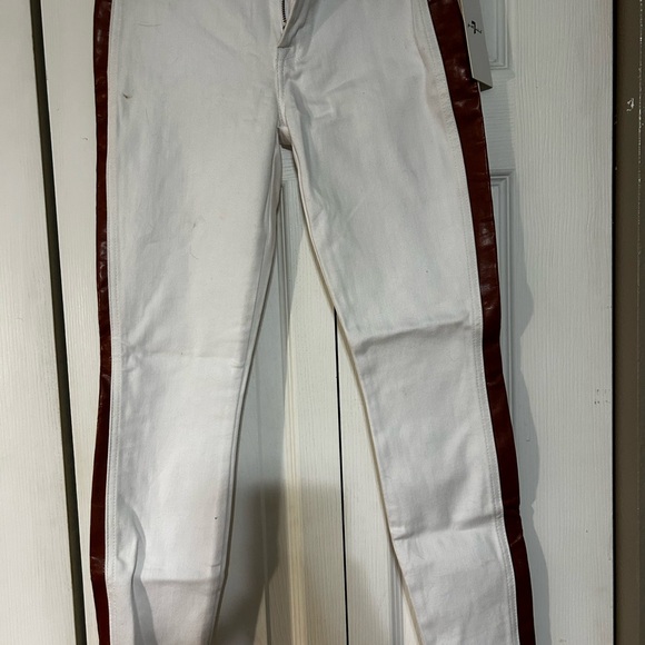 7 For All Mankind Women’s WHITE SKINNY ANKLE JEAN BRN LEATHER STRIPE $255 MSRP - Picture 3 of 4
